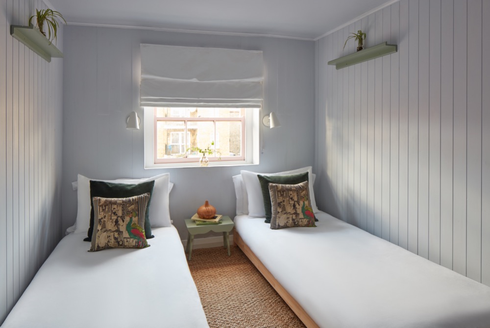 double bedroom